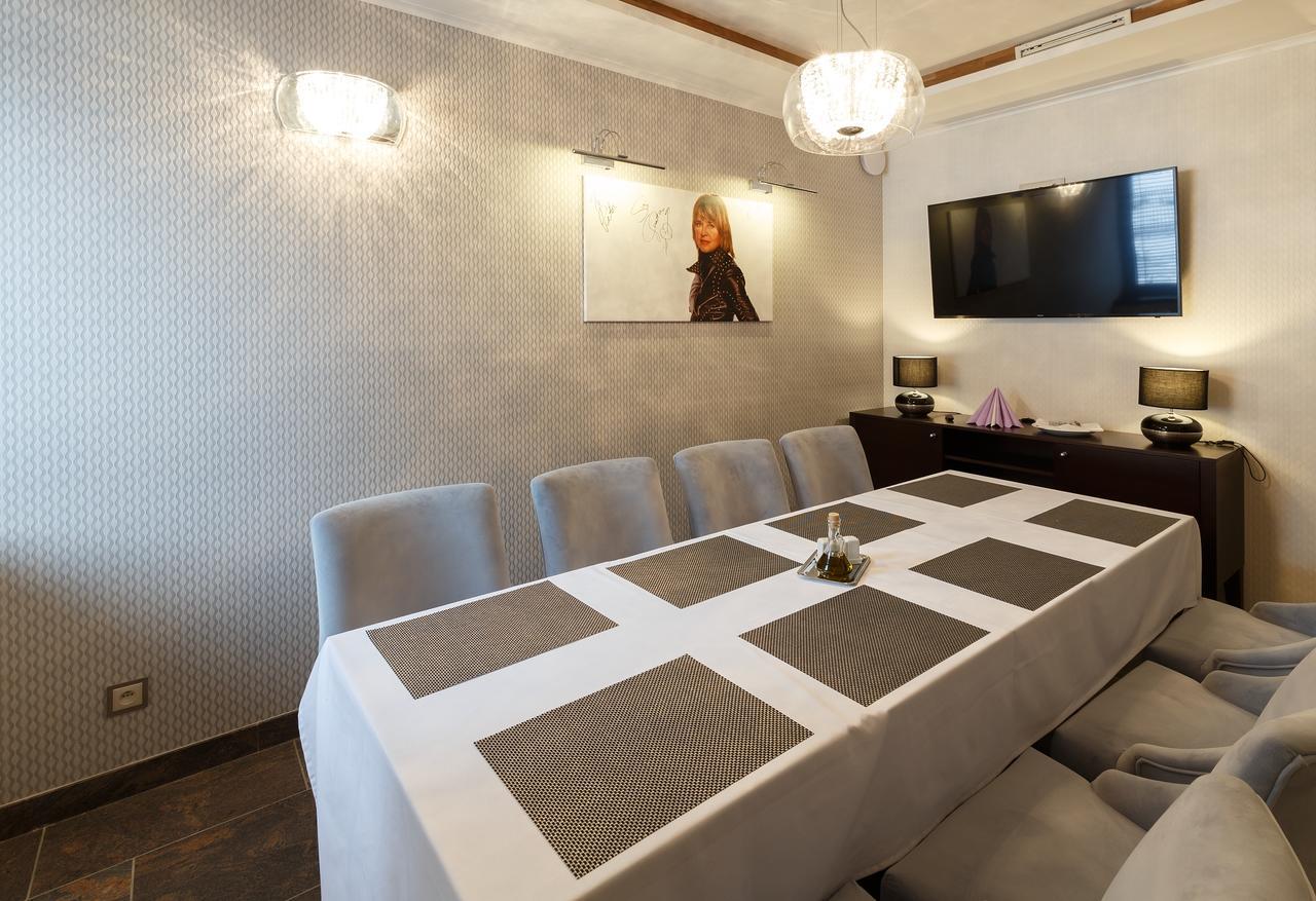 Hotel Bystra Snina Bagian luar foto