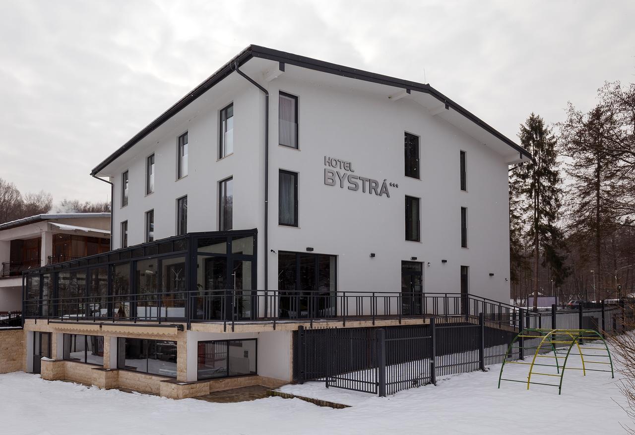 Hotel Bystra Snina Bagian luar foto